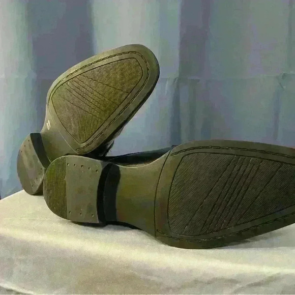 Men’s ALFANI Dress Shoes Size 8.5 LIKE NEW!! - Picture 2 of 3